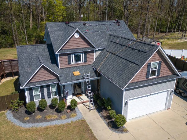 Trusted Flora, IL Roofing Services Experts